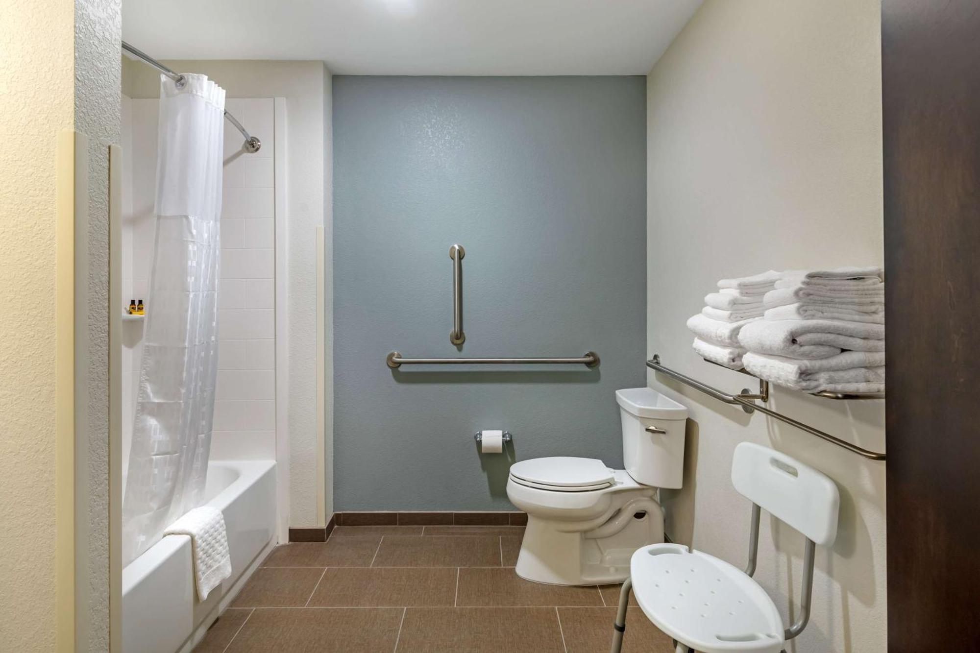Best Western Plus Bluffton/Hilton Head Hotel Ngoại thất bức ảnh