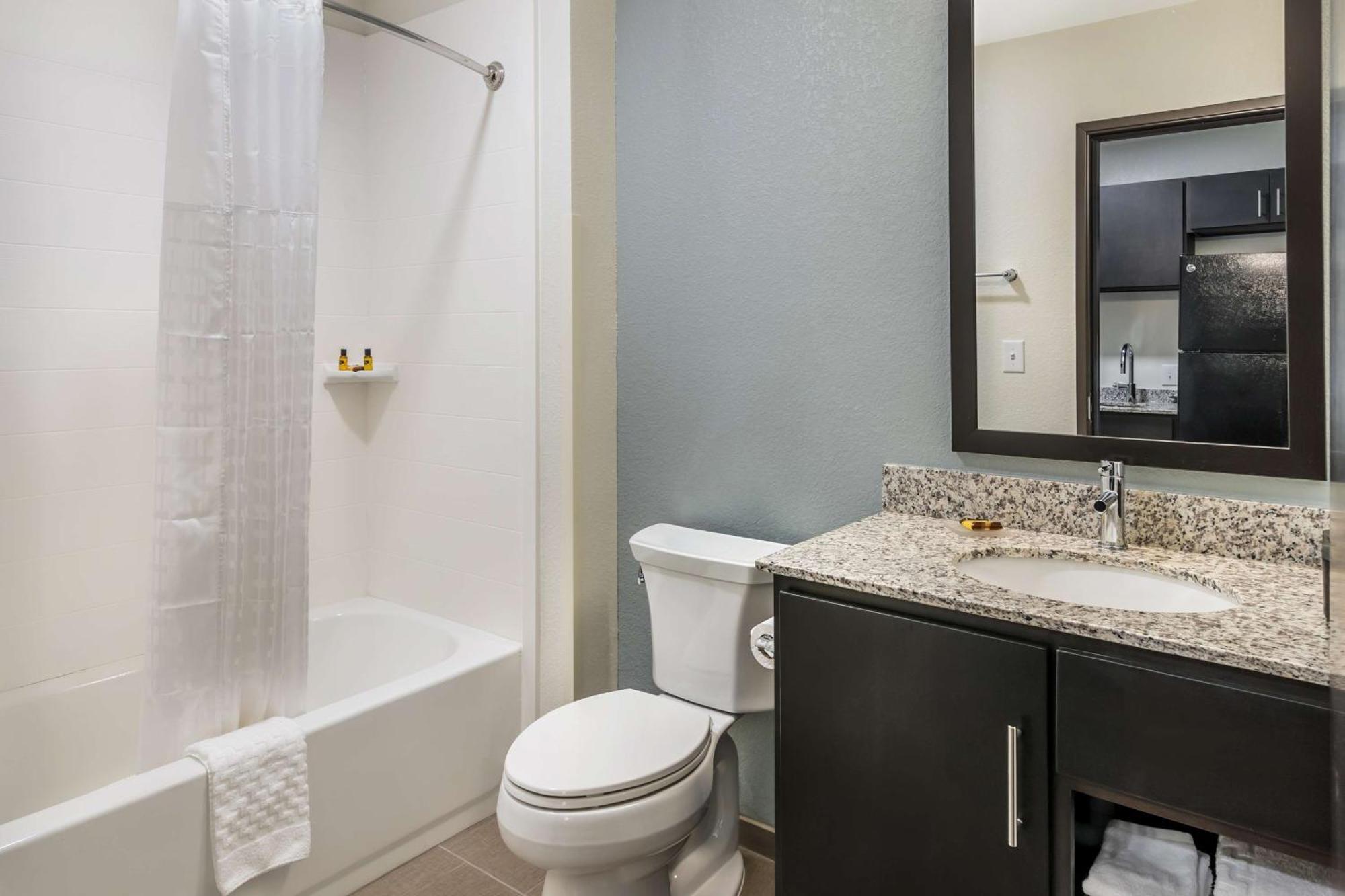 Best Western Plus Bluffton/Hilton Head Hotel Ngoại thất bức ảnh